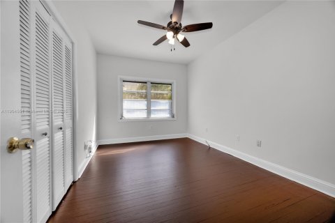 Купить виллу или дом в Корал-Гейблс, Флорида 3 спальни, 176.89м2, № 1956063 - фото 19