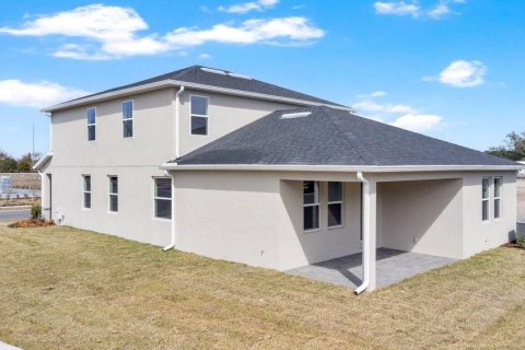 House in Orlando, Florida 5 bedrooms, 240.99 sq.m. № 2408404 - photo 28