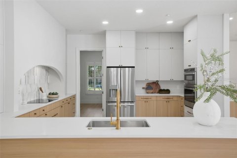 Casa en venta en Orlando, Florida, 5 dormitorios, 267.47 m2 № 2227329 - foto 17
