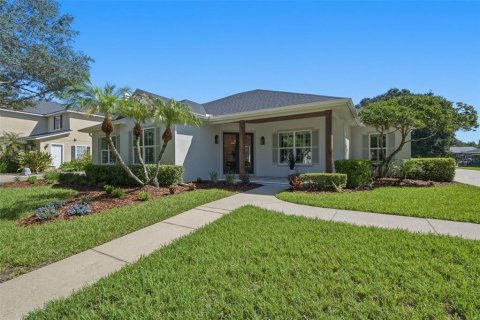 Casa en venta en Orlando, Florida, 5 dormitorios, 267.47 m2 № 2227329 - foto 2