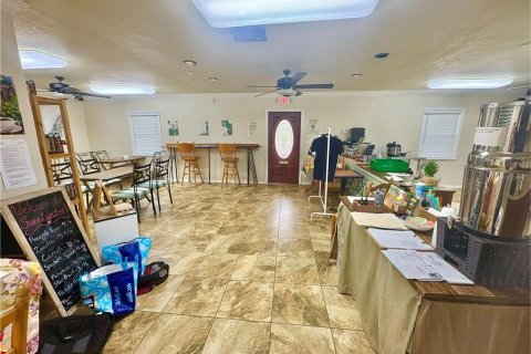 Commercial property in Tampa, Florida 111.48 sq.m. № 2354241 - photo 13