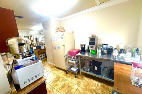 Commercial property in Tampa, Florida 111.48 sq.m. № 2354241 - photo 24