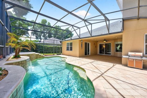 Casa en venta en Apopka, Florida, 5 dormitorios, 363.9 m2 № 2214249 - foto 5