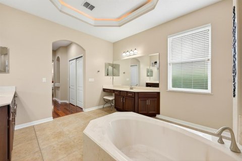 Casa en venta en Apopka, Florida, 5 dormitorios, 363.9 m2 № 2214249 - foto 19
