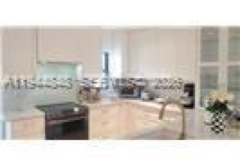 Villa ou maison à louer à Miami, Floride: 3 chambres, 144.56 m2 № 2001504 - photo 7