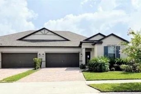 Touwnhouse à CONNERTON

 à Land O' Lakes, Floride 3 chambres, 190.82 m2 № 2399330