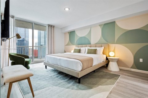 Condominio en alquiler en Miami, Florida, 1 dormitorio, 76.64 m2 № 2060042 - foto 15