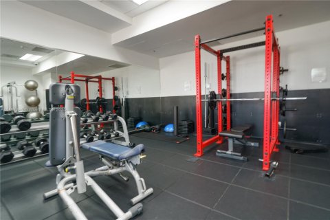 Condominio en alquiler en Miami, Florida, 1 dormitorio, 76.64 m2 № 2060042 - foto 25