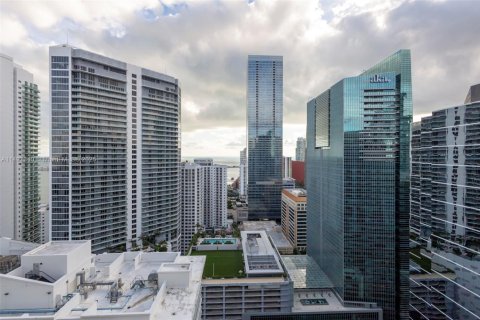 Condominio en alquiler en Miami, Florida, 1 dormitorio, 76.64 m2 № 2060042 - foto 29