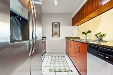 Condominio en alquiler en Miami, Florida, 1 dormitorio, 76.64 m2 № 2060042 - foto 12
