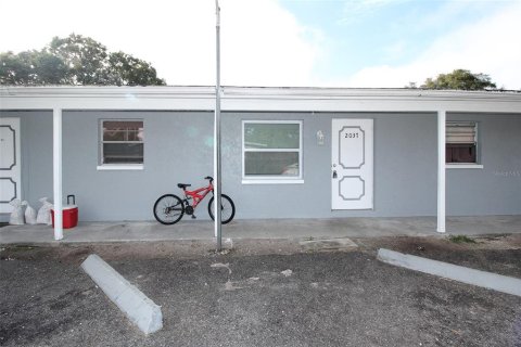 Casa en alquiler en Holiday, Florida, 2 dormitorios, 65.03 m2 № 1817551 - foto 1