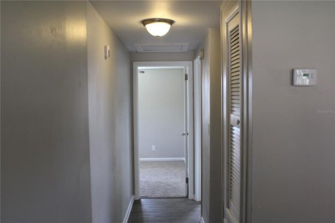 House in Tampa, Florida 2 bedrooms, 69.49 sq.m. № 1913155 - photo 13
