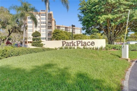 Condo in Pembroke Pines, Florida, 1 bedroom  № 1939121