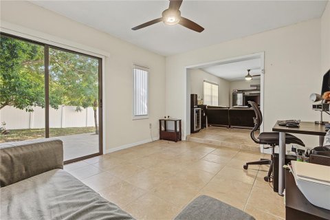 House in Tarpon Springs, Florida 3 bedrooms, 179.49 sq.m. № 2393710 - photo 18