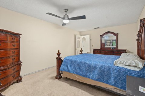 House in Tarpon Springs, Florida 3 bedrooms, 179.49 sq.m. № 2393710 - photo 20