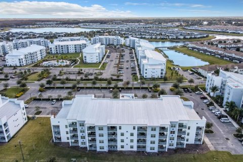 Condominio en venta en Kissimmee, Florida, 3 dormitorios, 123.47 m2 № 2206183 - foto 2