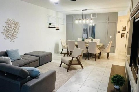 Condominio en venta en Kissimmee, Florida, 3 dormitorios, 123.47 m2 № 2206183 - foto 7