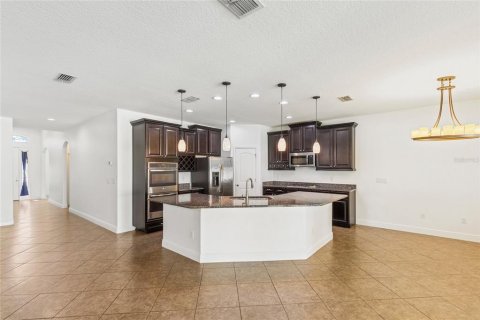 Villa ou maison à louer à Riverview, Floride: 3 chambres, 222.04 m2 № 2388628 - photo 7