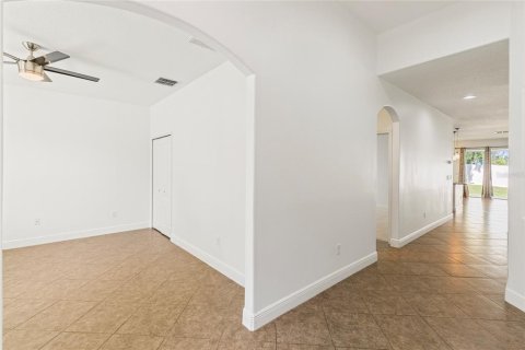 Villa ou maison à louer à Riverview, Floride: 3 chambres, 222.04 m2 № 2388628 - photo 24