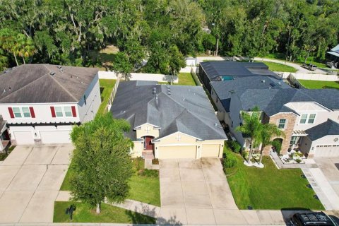 Villa ou maison à louer à Riverview, Floride: 3 chambres, 222.04 m2 № 2388628 - photo 4