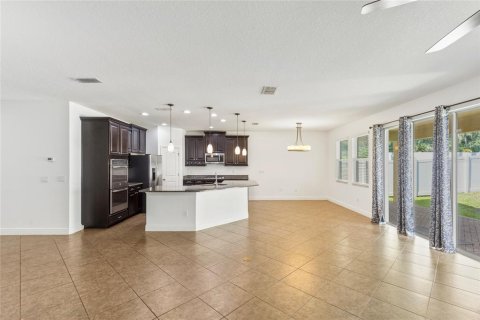 Villa ou maison à louer à Riverview, Floride: 3 chambres, 222.04 m2 № 2388628 - photo 6