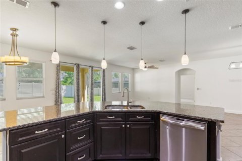 Villa ou maison à louer à Riverview, Floride: 3 chambres, 222.04 m2 № 2388628 - photo 12