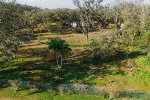 Terreno en venta en Tampa, Florida № 1806687 - foto 1