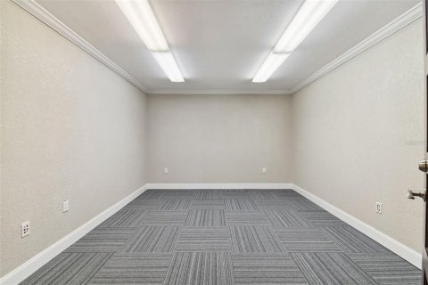 Commercial property in Lakeland, Florida 474.73 sq.m. № 2097521 - photo 30