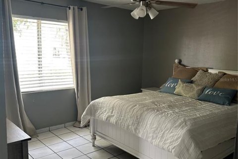 Villa ou maison à vendre à Tampa, Floride: 3 chambres, 107.86 m2 № 2349586 - photo 9