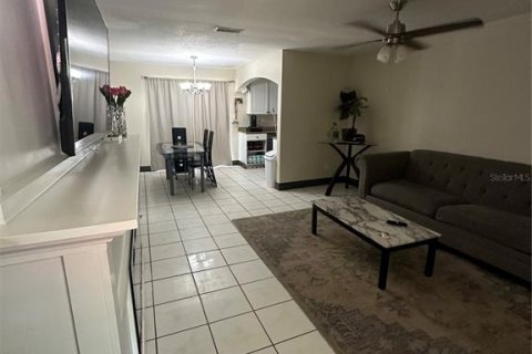 Villa ou maison à vendre à Tampa, Floride: 3 chambres, 107.86 m2 № 2349586 - photo 5