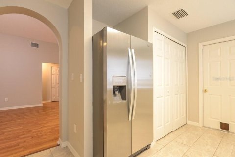Casa en alquiler en Wesley Chapel, Florida, 4 dormitorios, 133.87 m2 № 1914664 - foto 6
