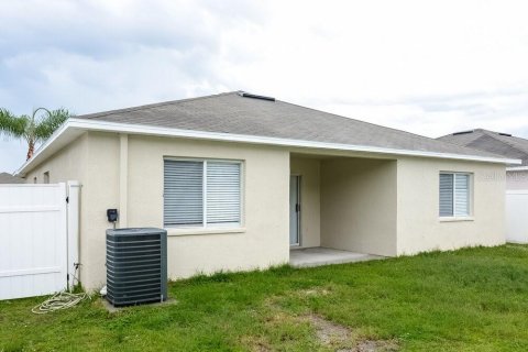 Casa en alquiler en Wesley Chapel, Florida, 4 dormitorios, 133.87 m2 № 1914664 - foto 15