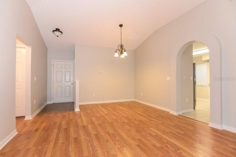 Casa en alquiler en Wesley Chapel, Florida, 4 dormitorios, 133.87 m2 № 1914664 - foto 3