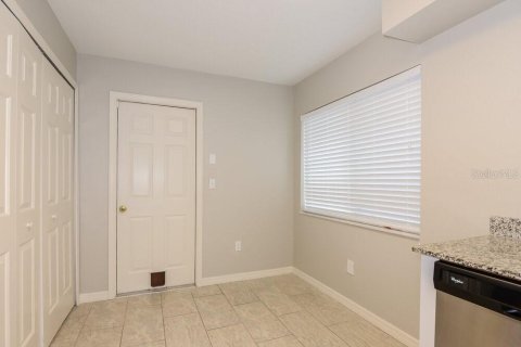 Casa en alquiler en Wesley Chapel, Florida, 4 dormitorios, 133.87 m2 № 1914664 - foto 5