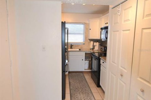 Condominio en venta en Clearwater, Florida, 2 dormitorios, 89.93 m2 № 1552499 - foto 13