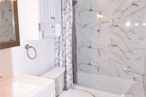 Condominio en venta en Clearwater, Florida, 2 dormitorios, 89.93 m2 № 1552499 - foto 30