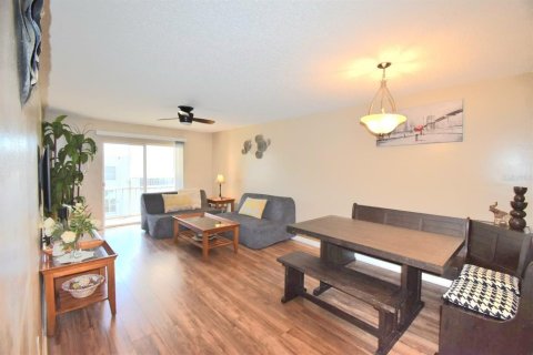 Condominio en venta en Clearwater, Florida, 2 dormitorios, 89.93 m2 № 1552499 - foto 10