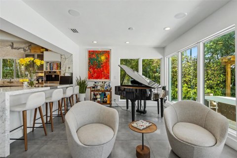 House in Fort Lauderdale, Florida 3 bedrooms, 221.2 sq.m. № 2399653 - photo 13