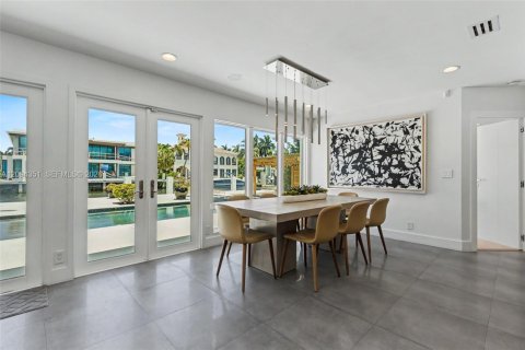 House in Fort Lauderdale, Florida 3 bedrooms, 221.2 sq.m. № 2399653 - photo 18