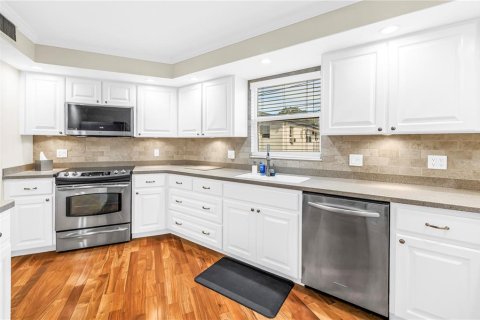 Condominio en venta en Saint Petersburg, Florida, 1 dormitorio, 95.41 m2 № 2423989 - foto 13