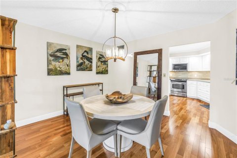 Condominio en venta en Saint Petersburg, Florida, 1 dormitorio, 95.41 m2 № 2423989 - foto 19