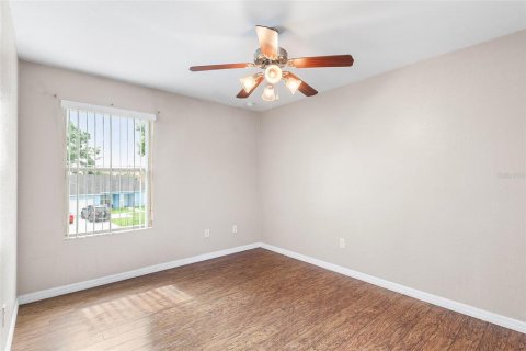 Townhouse in Lakeland, Florida 3 bedrooms, 148.83 sq.m. № 1821310 - photo 23