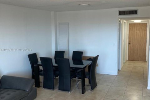 Appartement à louer à Miami, Floride: 2 chambres № 1986159 - photo 4