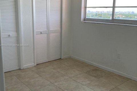 Appartement à louer à Miami, Floride: 2 chambres № 1986159 - photo 5