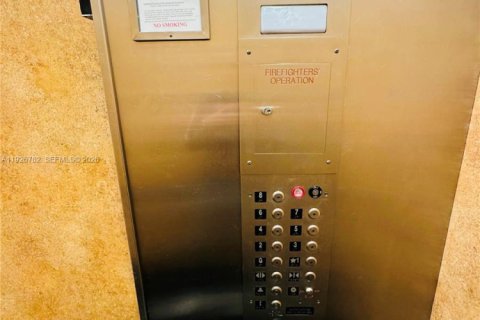 Appartement à louer à Miami, Floride: 2 chambres № 1986159 - photo 27