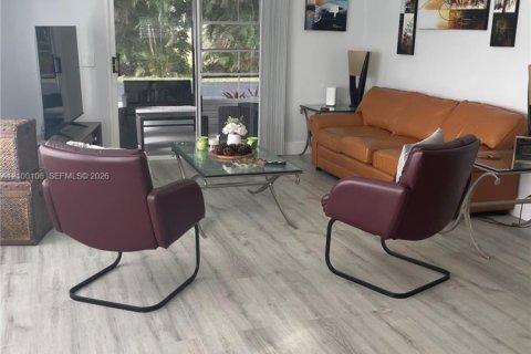 Appartement à louer à Boynton Beach, Floride: 2 chambres, 116.13 m2 № 2402128 - photo 16