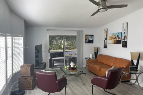 Appartement à louer à Boynton Beach, Floride: 2 chambres, 116.13 m2 № 2402128 - photo 15
