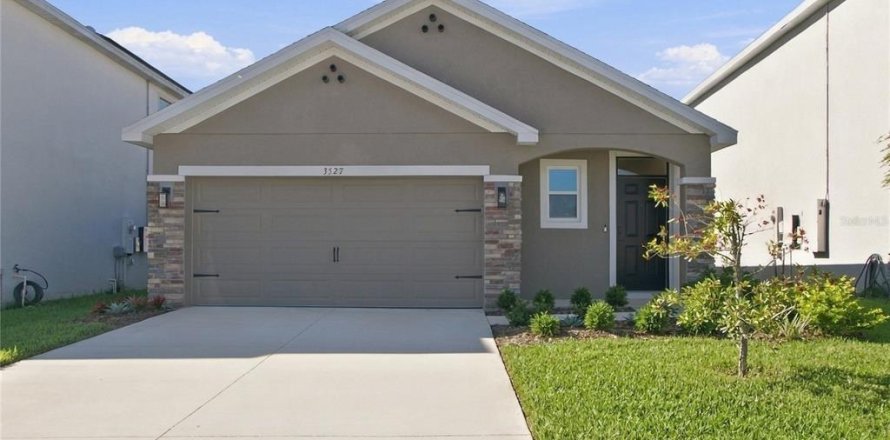 Villa ou maison à Plant City, Floride 3 chambres, 145.48 m2 № 2429061