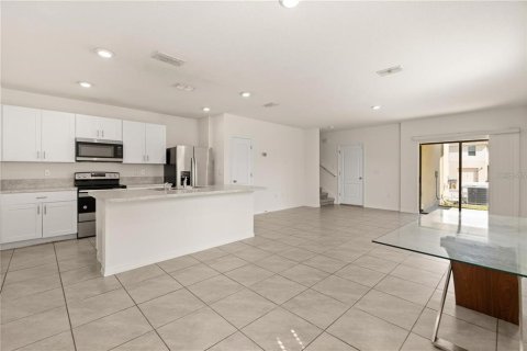 Adosado en alquiler en Kissimmee, Florida, 3 dormitorios, 173.73 m2 № 1917096 - foto 8