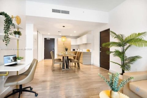 Copropriété à vendre à Hollywood, Floride: 2 chambres, 78.32 m2 № 1788785 - photo 5